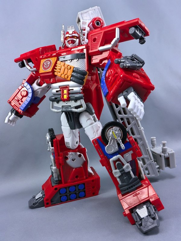 Transformers Encore Car Robots God Fire Convoy Out Of Box Photos 06 (6 of 13)